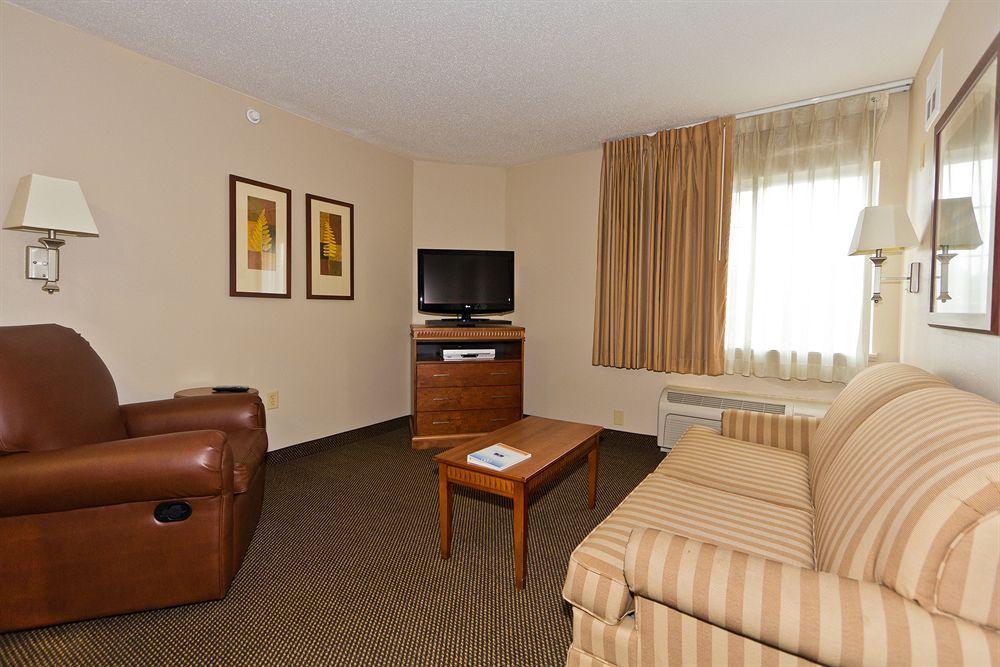 Candlewood Suites Harrisonburg By Ihg Exterior photo