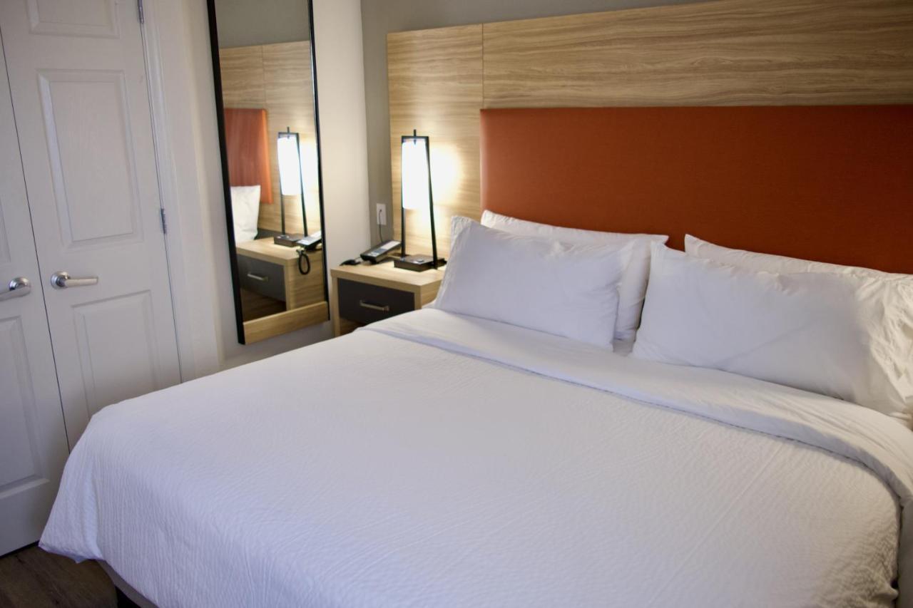 Candlewood Suites Harrisonburg By Ihg Exterior photo