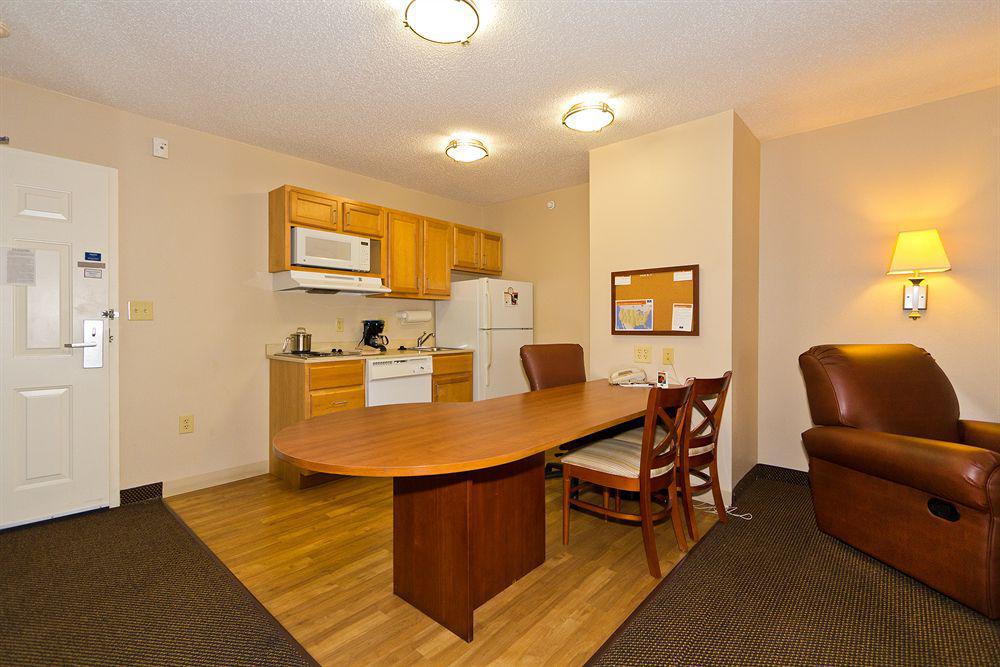 Candlewood Suites Harrisonburg By Ihg Exterior photo